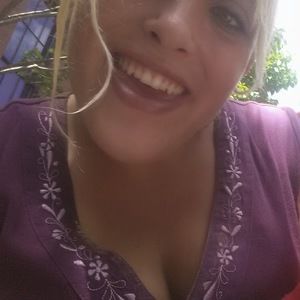 Meet your Posher, Briana